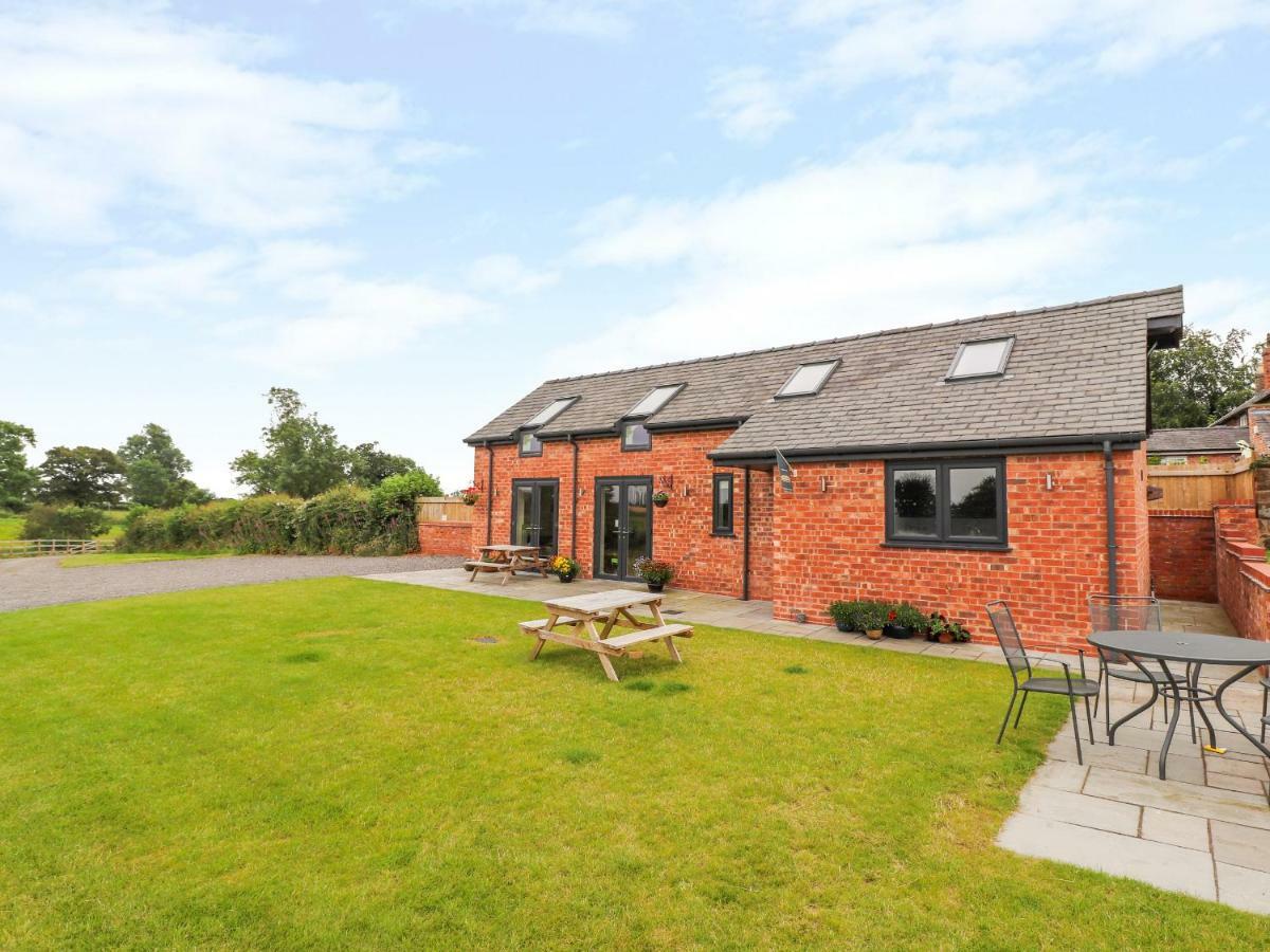 Villa The Shippon Tarporley Exterior foto